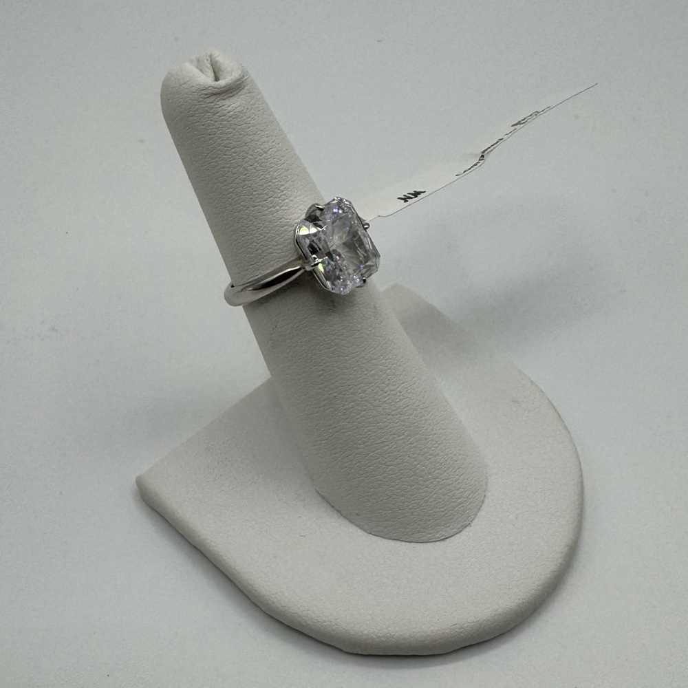 3ct Radiant Cut Ring - Picture 5 of 11